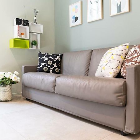 Cavour 51 Apartment Леко Екстериор снимка