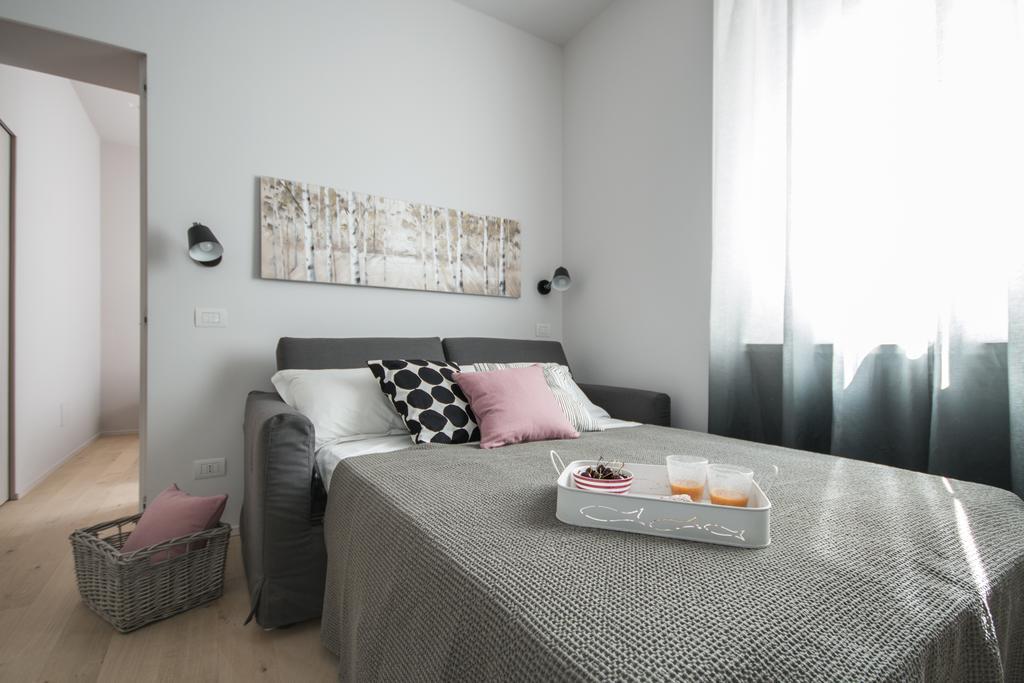 Cavour 51 Apartment Леко Екстериор снимка