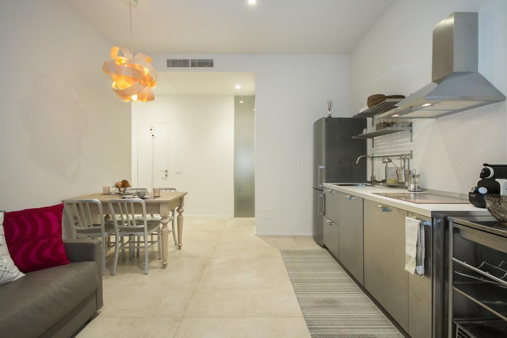 Cavour 51 Apartment Леко Екстериор снимка