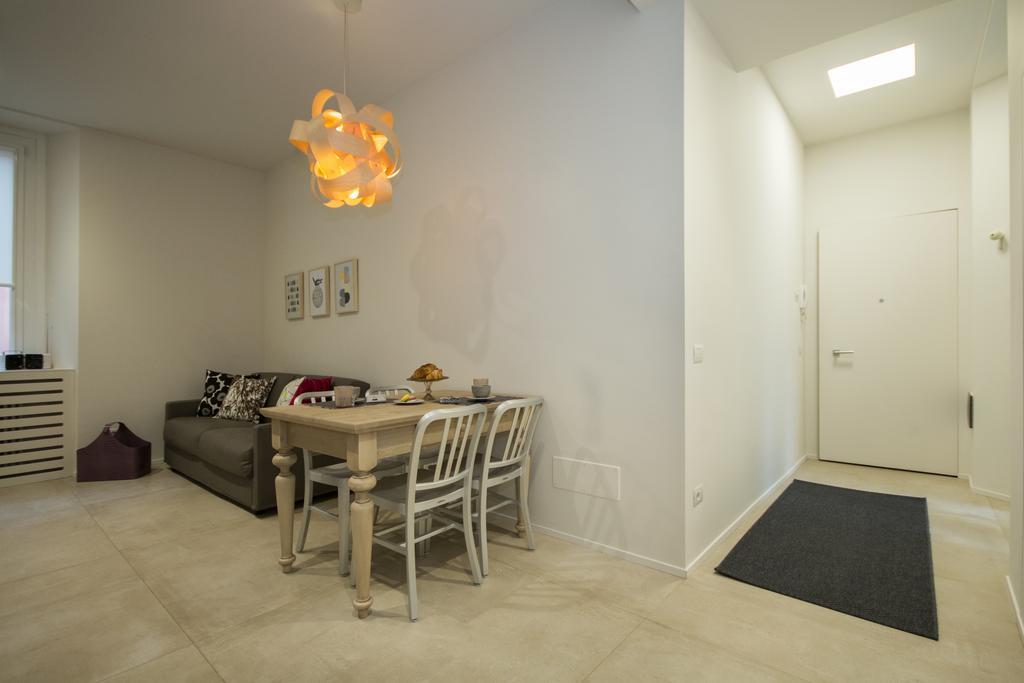 Cavour 51 Apartment Леко Екстериор снимка